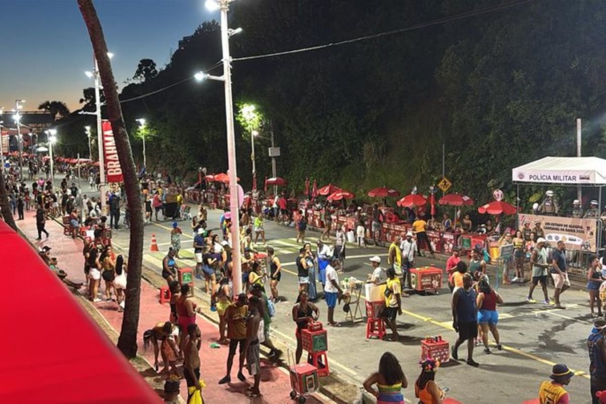 Prefeitura de Salvador abre cadastro para ambulantes do Carnaval 2027